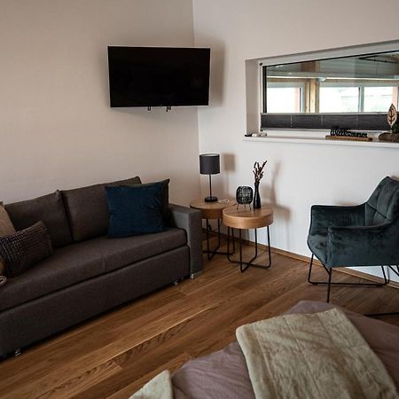 Gober & Freinbichler Weine Von Hand Horitschon Exterior foto